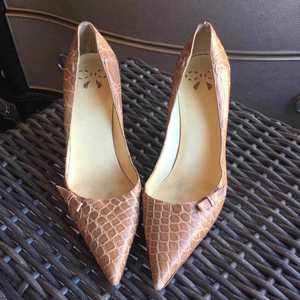 DESIGNER SHOES